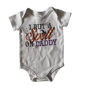 Babies with attitude 6 m "I Put a Spell on Daddy" onesie